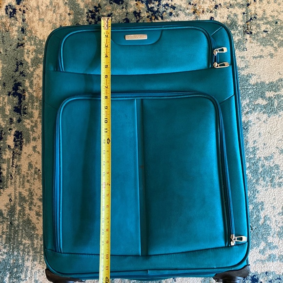 Turquoise Samsonite Suitcase - Picture 13 of 16